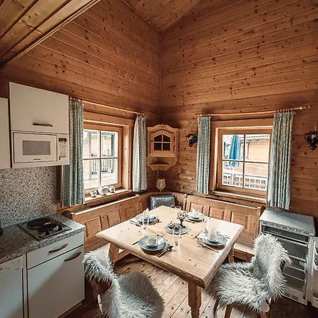 Almdorf Tirol Wildschoenau ニーデラウ